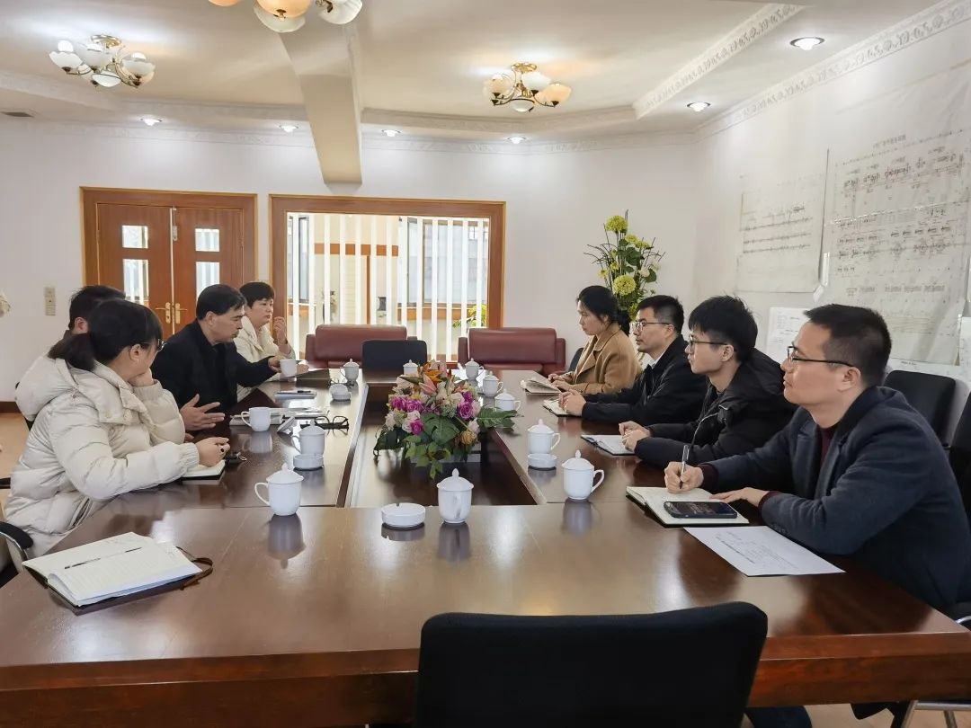 海宁市副市长刘士义到浙江美大调研